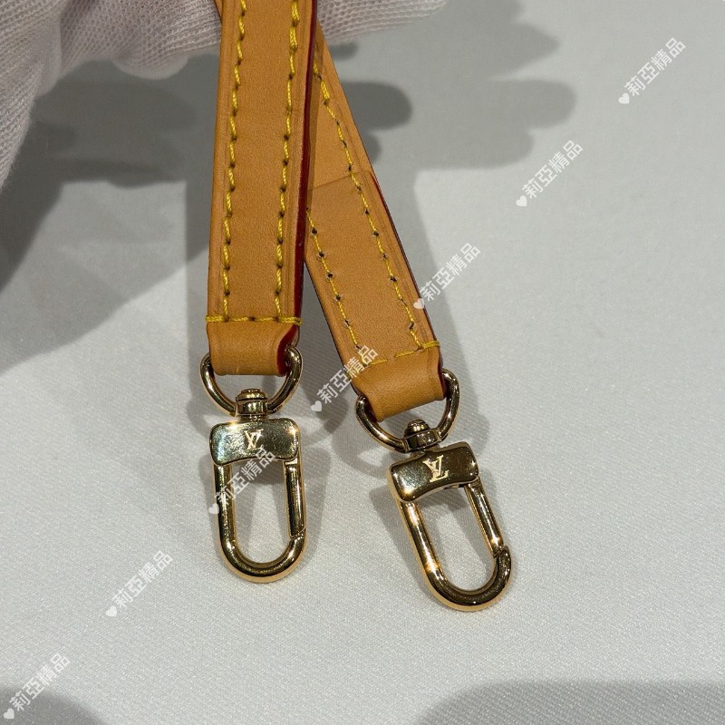 莉亞精品♡LV Diane nano法棍包 近新美包-18