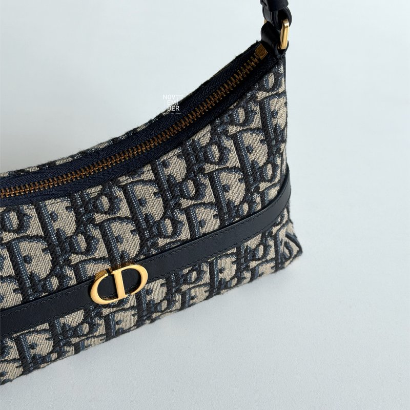 閒置新✨Dior Montaigne 迷你流浪包-4