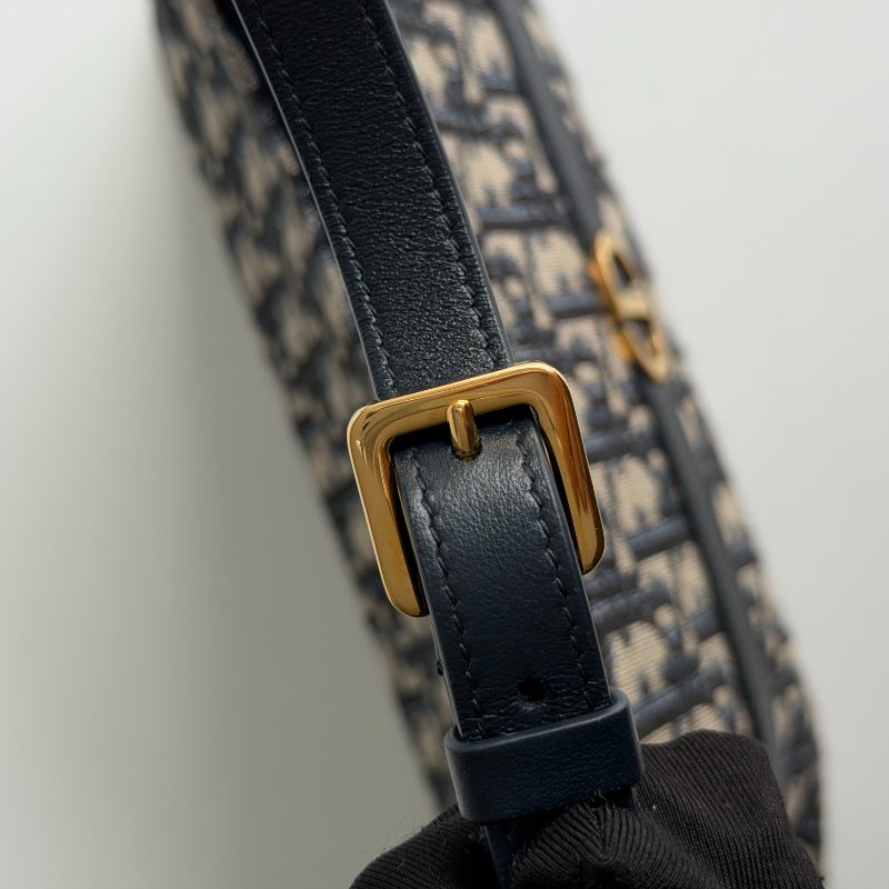 閒置新✨Dior Montaigne 迷你流浪包-13