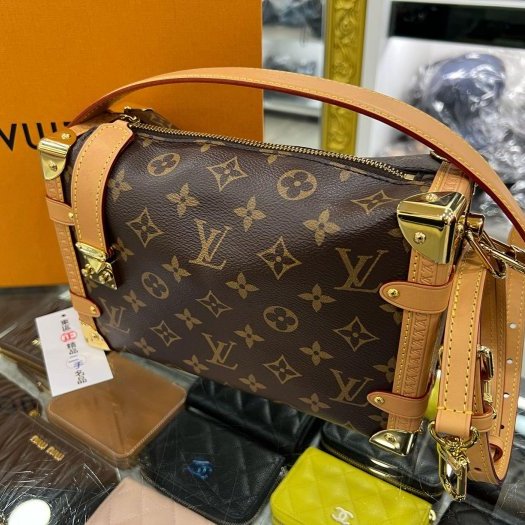 東區正精品㊣LV Side Trunk M46358 原花金釦四角金屬方型手提包斜背包箱子包 RZ6067-1