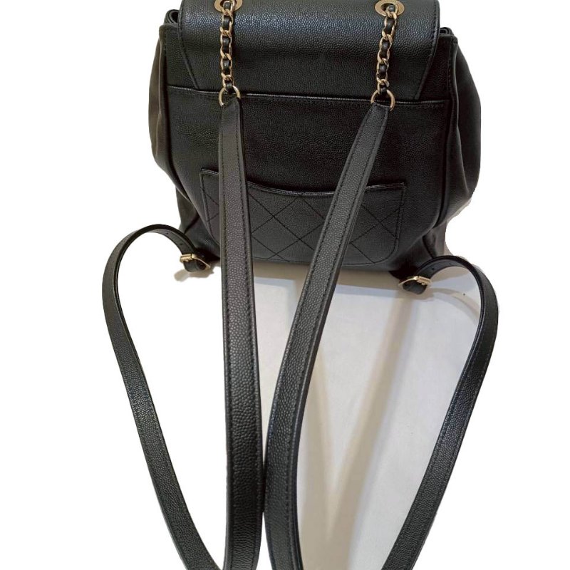 CHANEL黑金荔枝紋後背包-7