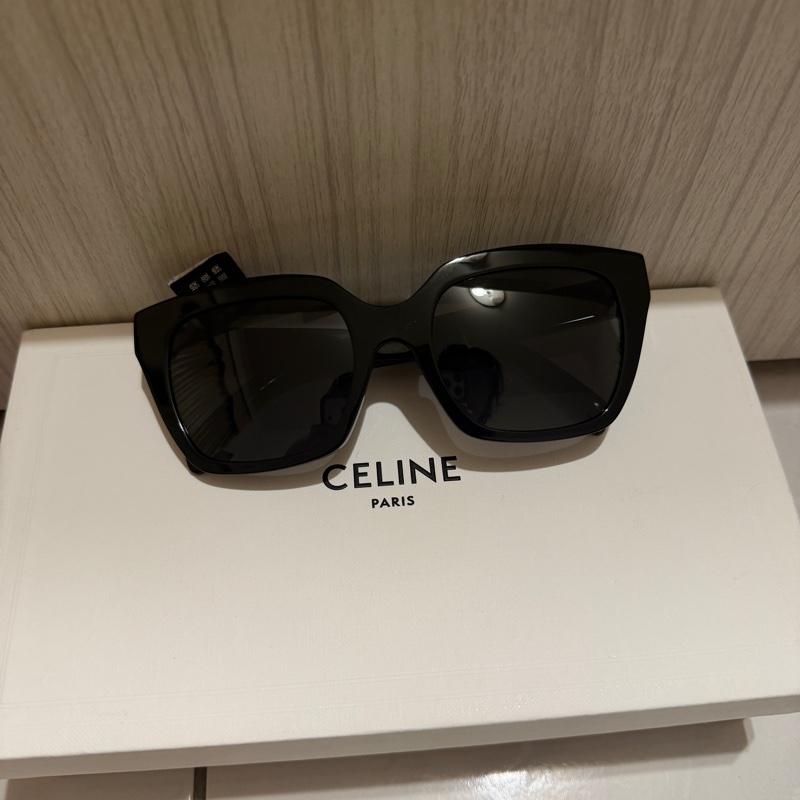 Celine 墨鏡 CL40198F-4