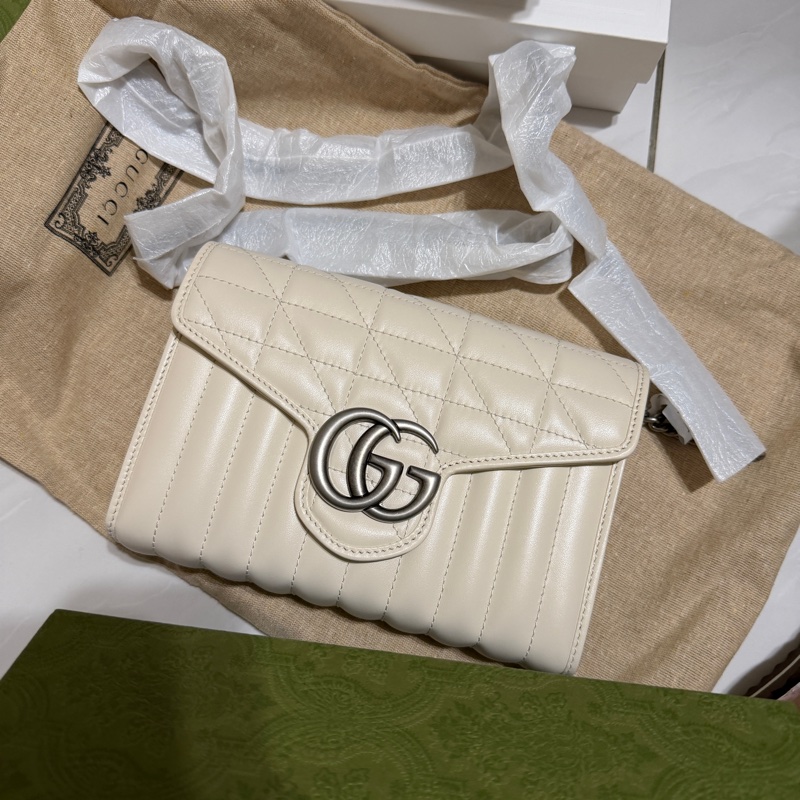 GUCCI 白色馬夢woc鏈條包-1