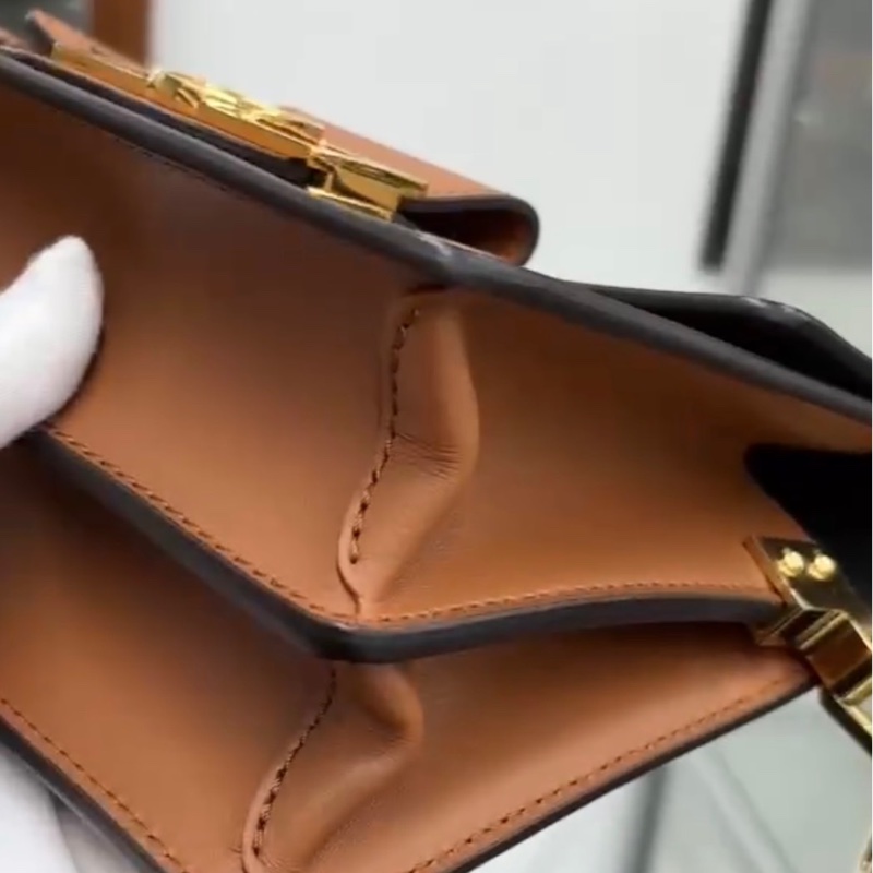 (近全新超美❤️現貨)LV Dauphine達芙妮 Mini小號 單肩斜背百搭✨專櫃價115,000-9