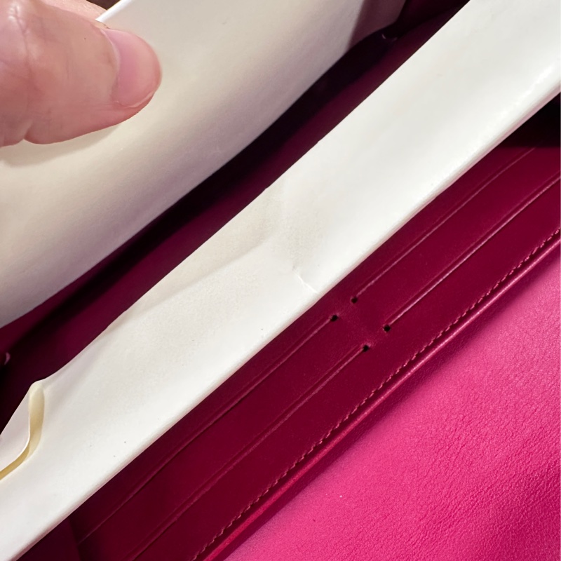 lv 路易威登 橘紅色漆皮長夾-3