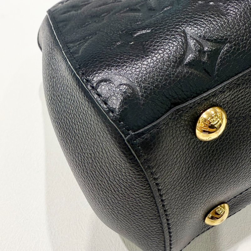 Louis Vuitton -  黑色牛皮壓紋蒙田包 BB-7