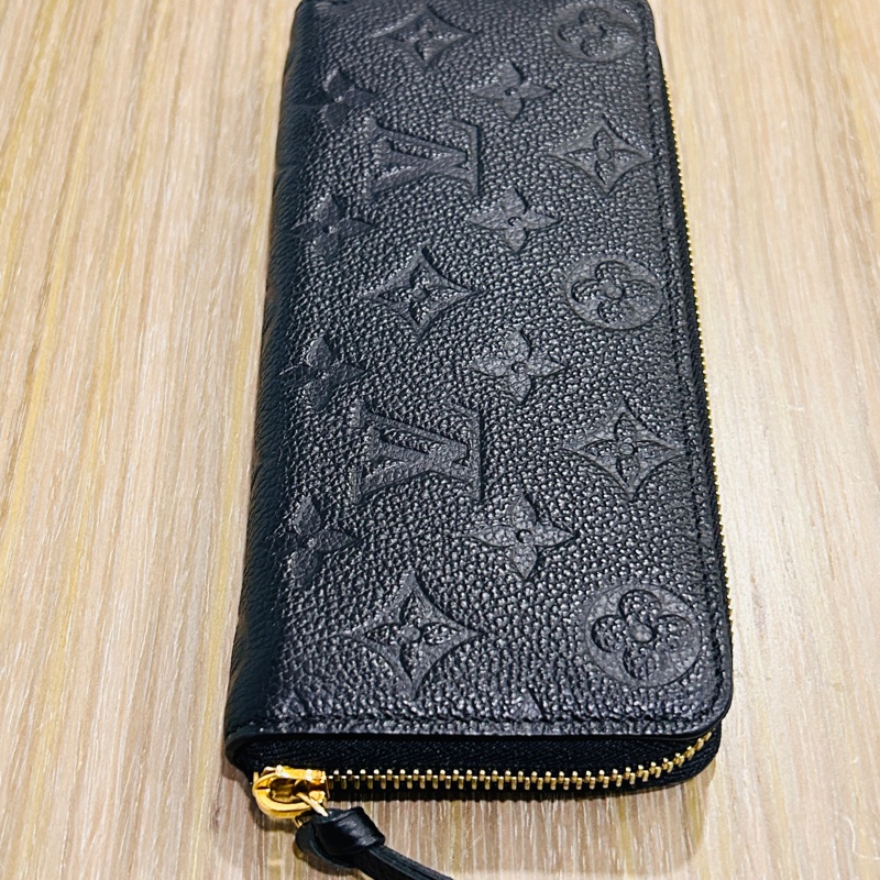 LV壓紋長夾M60171-2