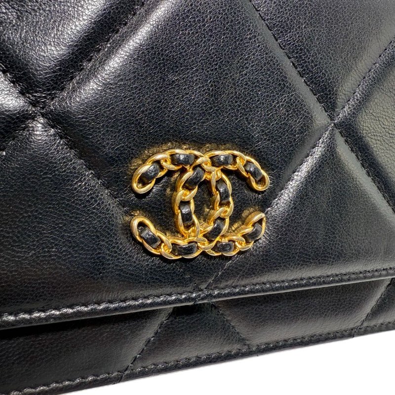 ［2537］香奈兒 Chanel 19 Bag 黑金色 羊皮 小號 金扣-6
