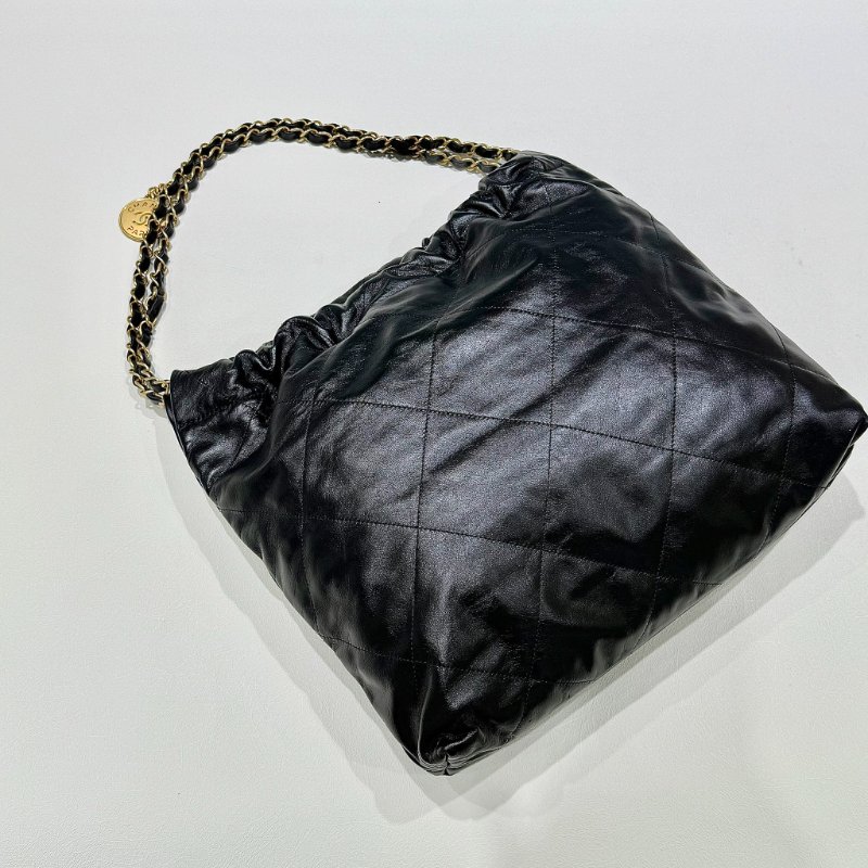 CHANEL- 黑色金釦白字樣22BAG / 中號-1