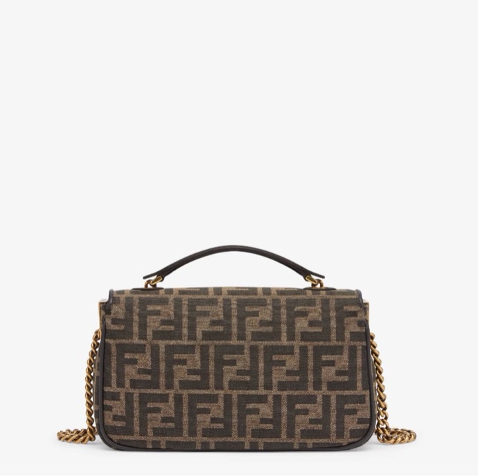 全新✨Fendi 中長Baguette Chain 棕色經典提花-3