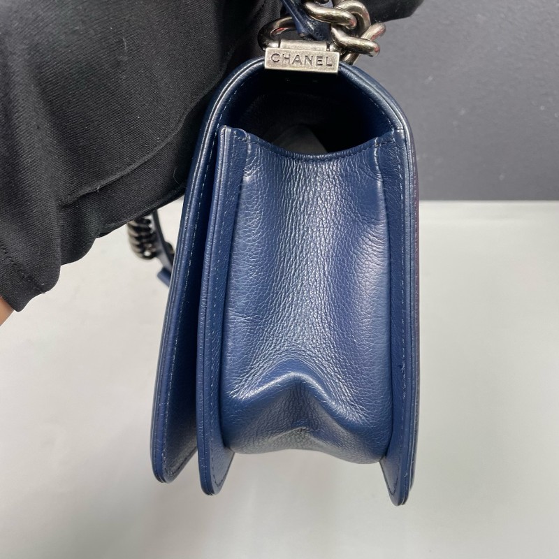 Chanel香奈兒 藏藍色全皮中號leboy鏈條包-9