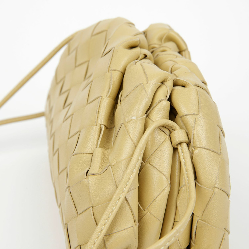 BOTTEGA VENETA 迷你手拿包肩斜背包 585852-4