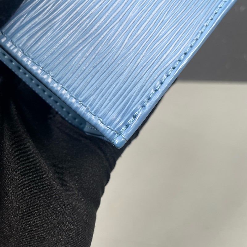 LV路易威登 藍色epi水波纹mini琴譜包-18