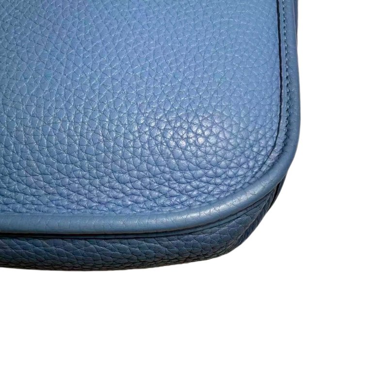 [2225］愛馬仕 Hermès Evelyne 16 銀扣 Taurillon Clemence牛皮 斜挎單肩包 迷你(希臘藍）Togo皮-8