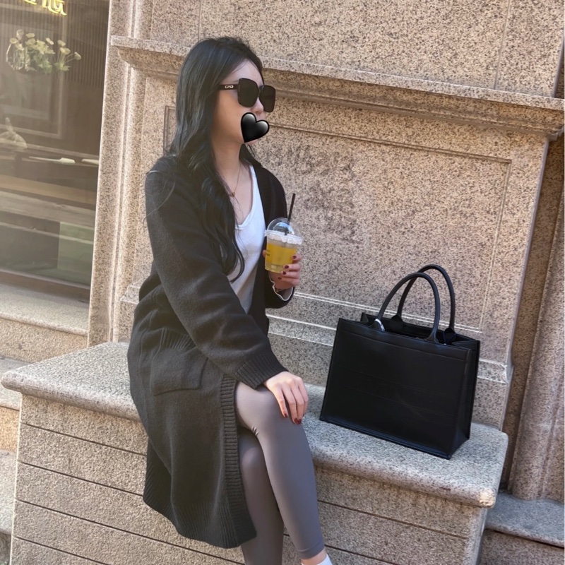 Dior 迪奧中號黃金尺寸 黑色立體浮雕logo Dior Book Tote牛皮托特包 沙灘包 購物袋-19