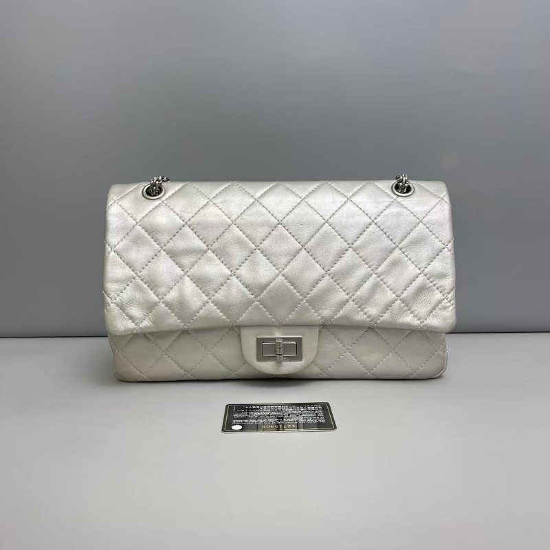 Chanel 2.55大號金屬色牛皮菱格紋肩背包斜背包-0