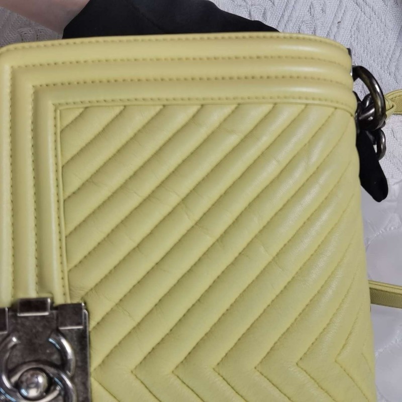 CHANEL LEBOY 中號25cm 羊皮V紋肩背包-20