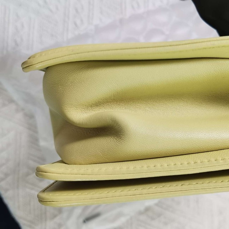 CHANEL LEBOY 中號25cm 羊皮V紋肩背包-28