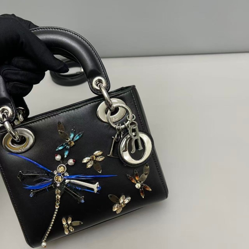 Dior 黑色全皮刺繡蜻蜓限量三格戴妃包-5
