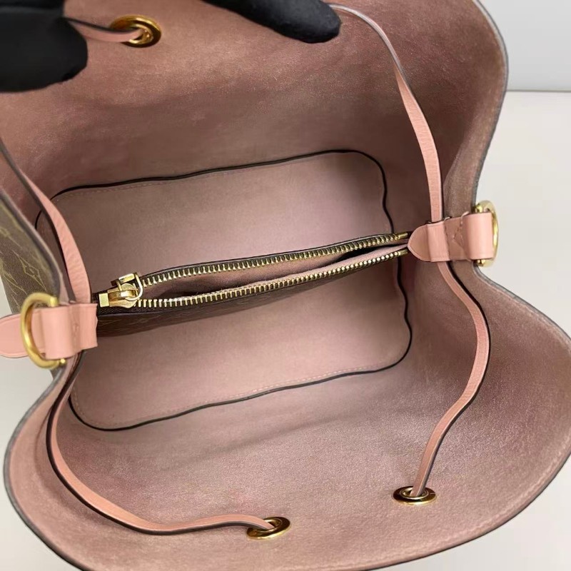 LV路易威登NeoNoe老花粉水桶包-4