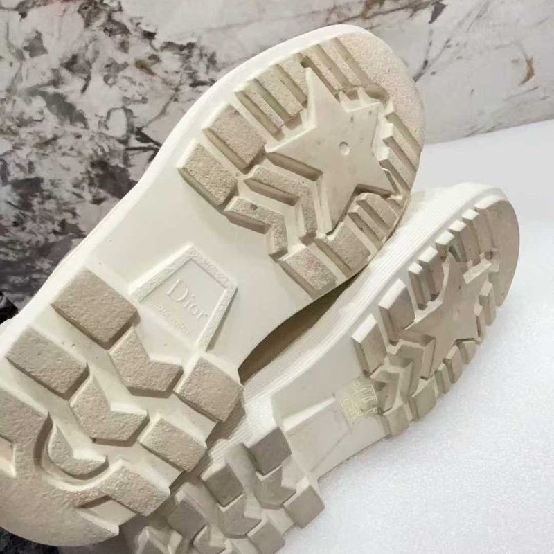 97新 Dior迪奧白色短靴35.5碼原價12000。-4