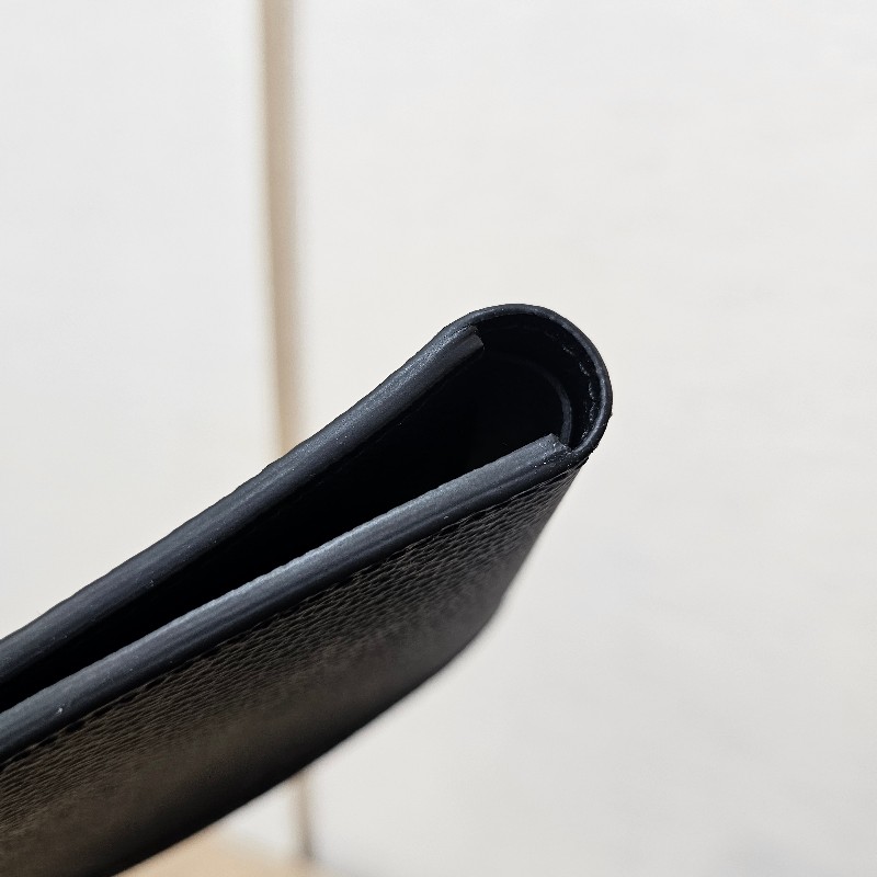 [未使用品項❣️] LV黑灰老花Slender對開短夾-11