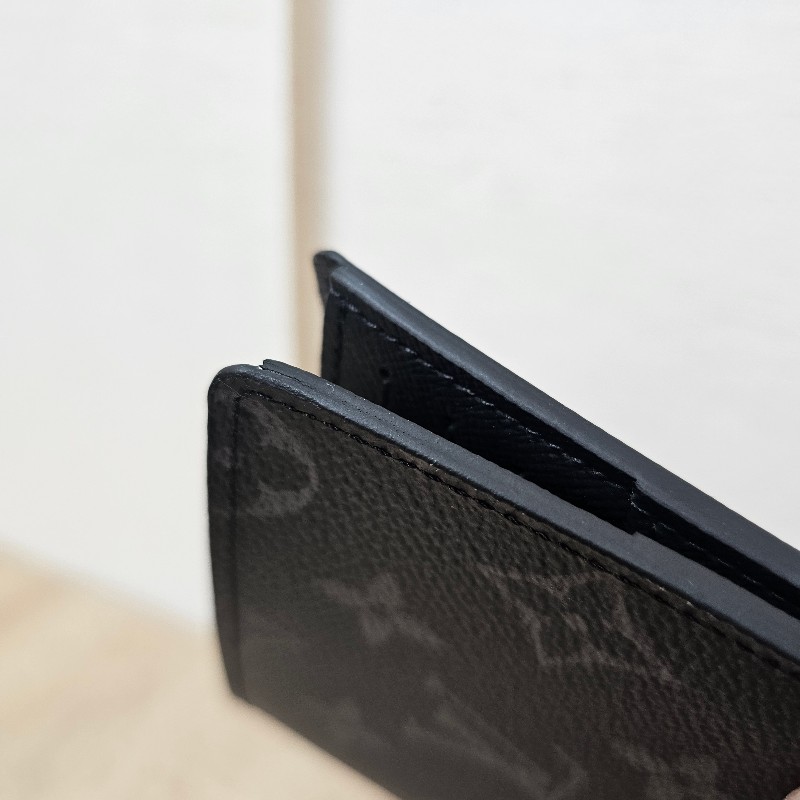 [未使用品項❣️] LV黑灰老花Slender對開短夾-17