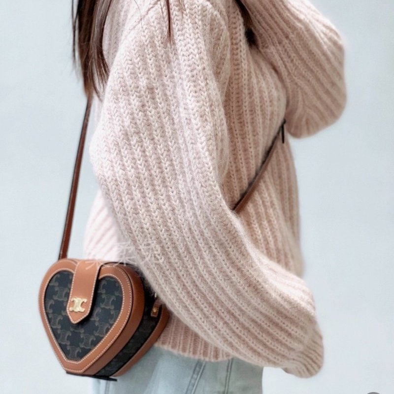 Celine 老花愛心盒子包 15*7*12 99新配件塵袋-0