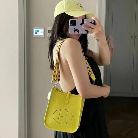 HERMES 檸檬黃銀扣伊芙琳mini肩背斜背包 16*18*5 98新配件塵袋