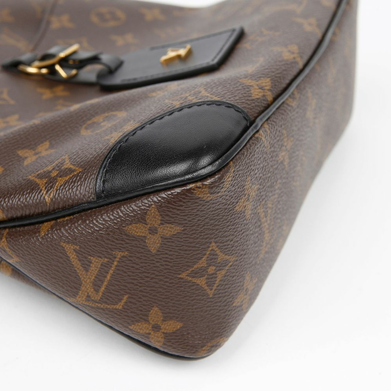 LOUIS VUITTON M45353 Odeon PM 單肩斜背包-7