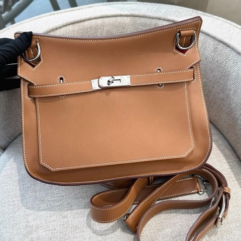 Hermes/爱马仕Jypsiere28吉普赛 金棕银扣 内拼红色 X刻 2016年 S皮 配件：肩带尘袋