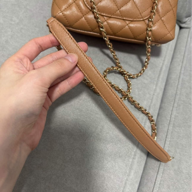 全配（盒袋卡標&購證）香奈兒Chanel COCO handle mini焦糖色荔枝皮淡金扣-34