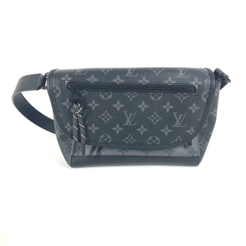 路易威登 M12681 Monogram Eclipse Pulse 斜背包，翻蓋單背包，帆布材質，男女通用，黑色