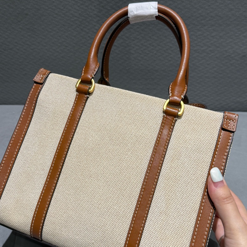 Tory Burch 帆布拼皮小方包-1