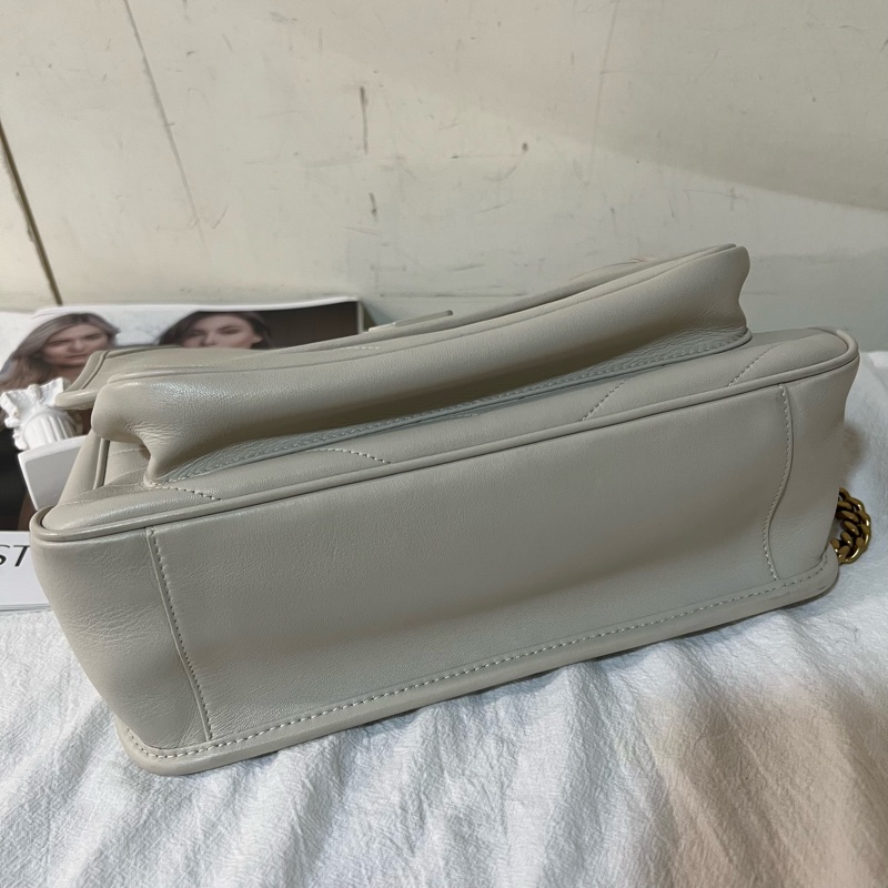 ෆ YSL NIKI 中號復古白🈶D扣-8