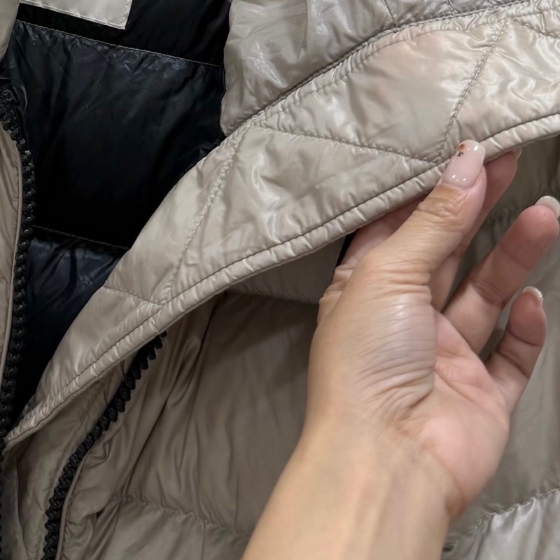 Moncler Suyen 卡其 米色 長版 鵝絨 長版羽絨 羽絨外套 夾克 長版外套 外套-28