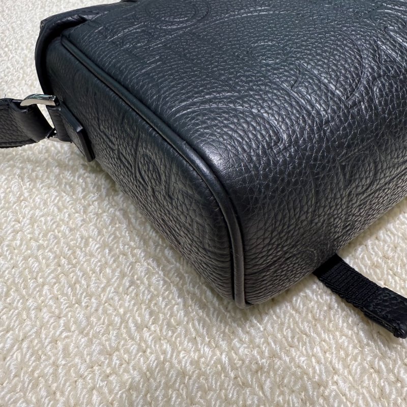 DIOR - 黑色牛皮Hit The Road郵差包-12