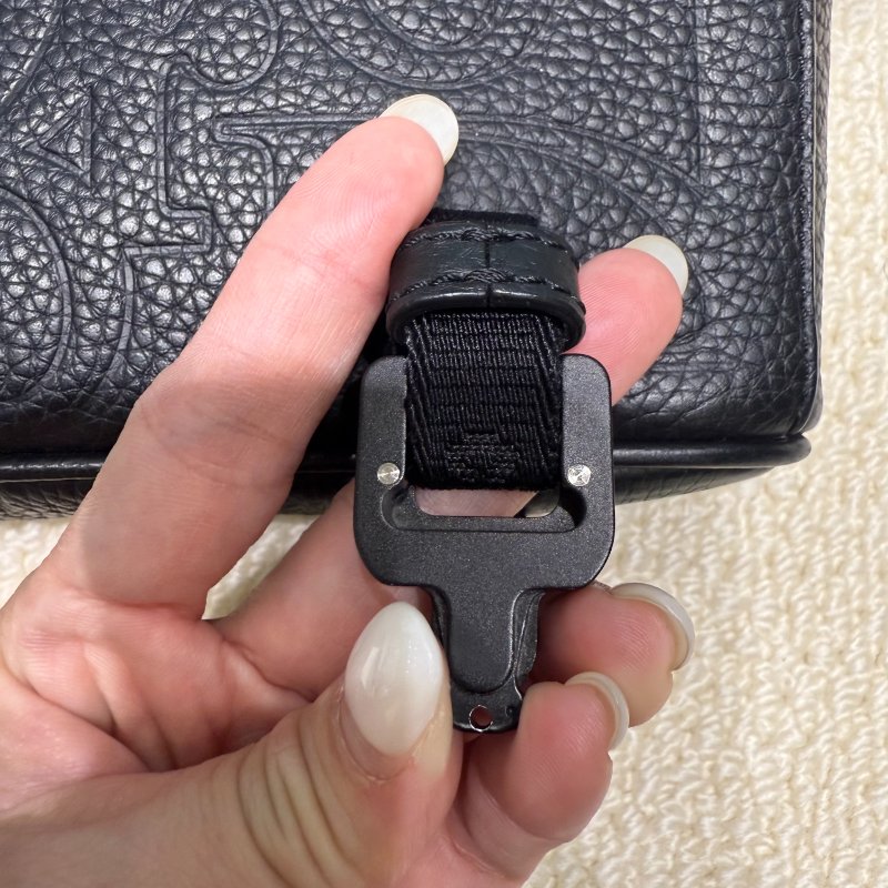 DIOR - 黑色牛皮Hit The Road郵差包-16