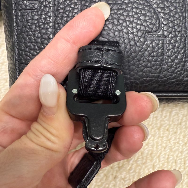 DIOR - 黑色牛皮Hit The Road郵差包-18