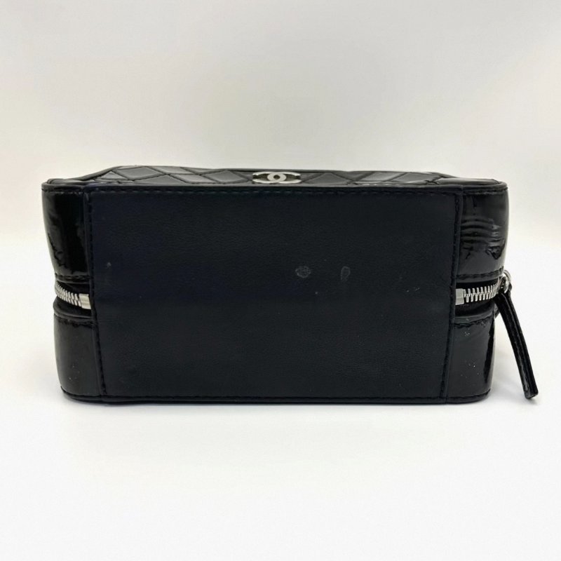 CHANEL 黑色漆皮紅色寬肩帶盒子肩背斜背包 20*15*9 98新配件塵袋-5