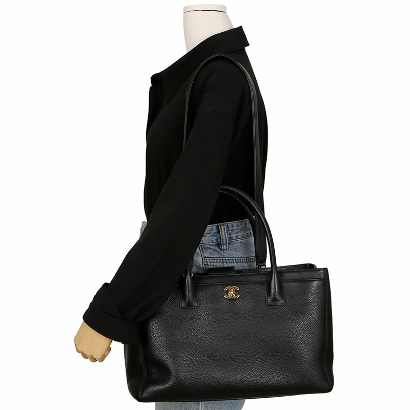 CHANEL 衝浪手提單肩包 A15206-10