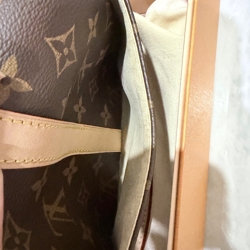 LV 路易威登。M46740 Saumur BB 馬鞍包❤️9.8-12