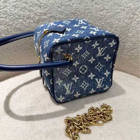 LV 牛仔square bag骰子包 全新配件塵袋