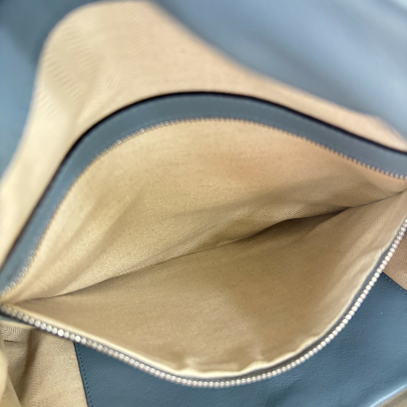 淡藍色 羊皮 Flamenco 肩背包【LOEWE 羅威】-5