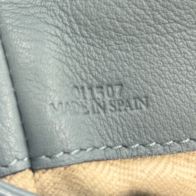 淡藍色 羊皮 Flamenco 肩背包【LOEWE 羅威】-6