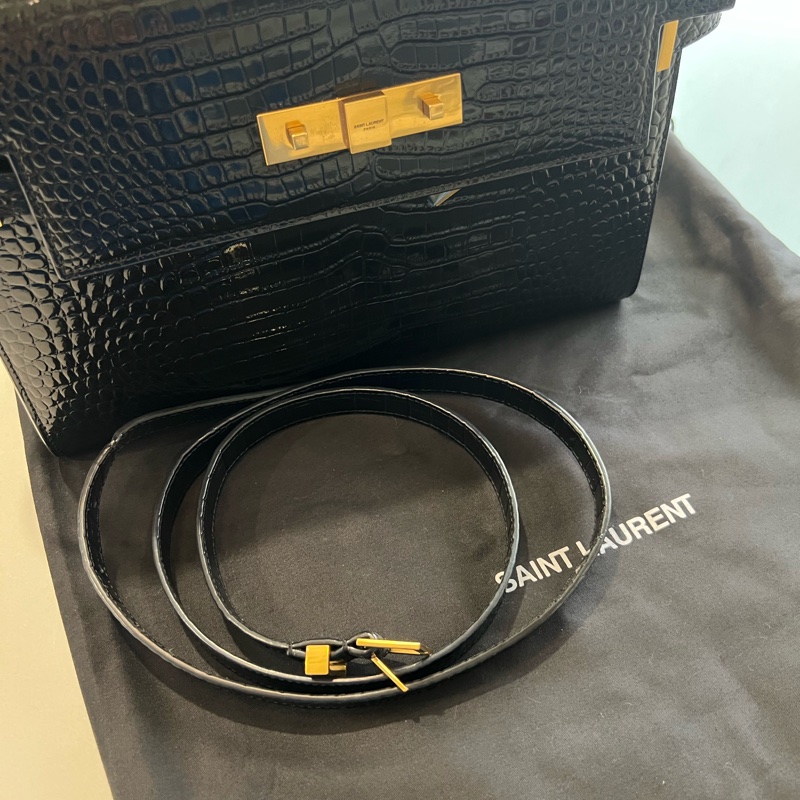 YSL曼哈頓黑金壓紋包-8