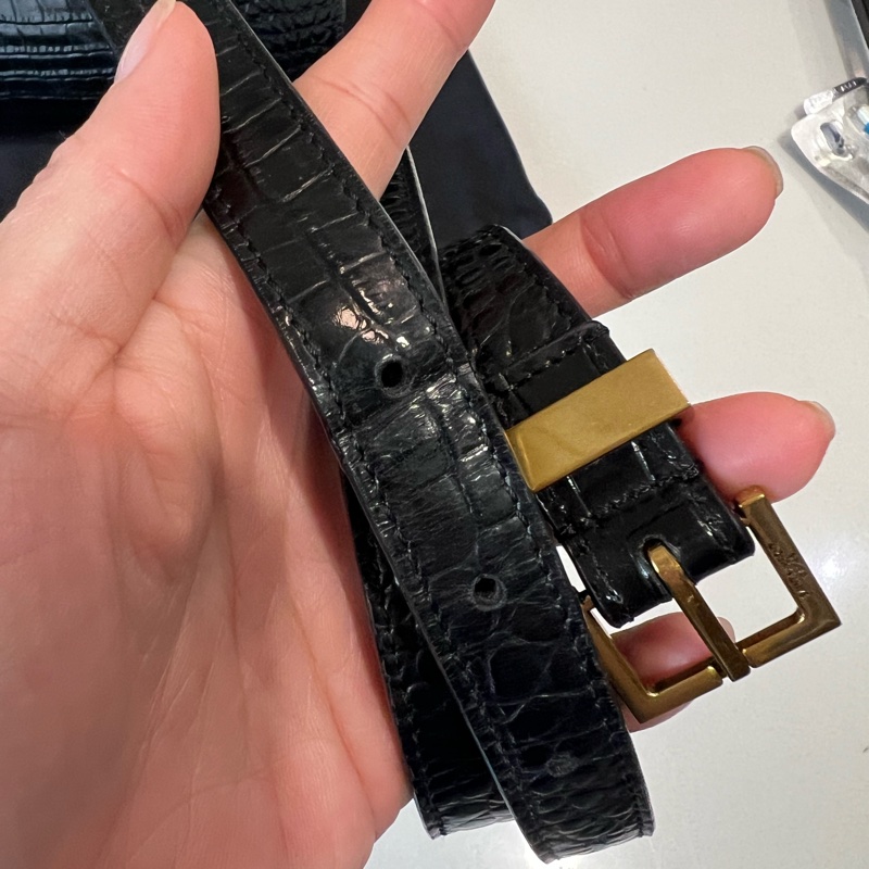 YSL曼哈頓黑金壓紋包-22