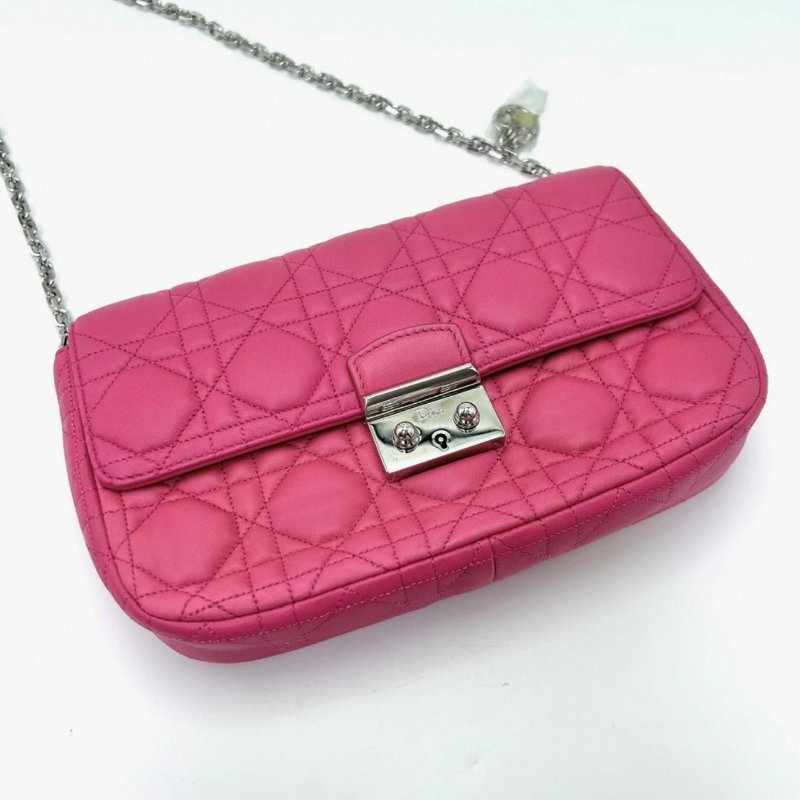 DIOR miss系列玫紅色菱格紋鏈條包 22*13*4 98新配件塵袋保卡-1