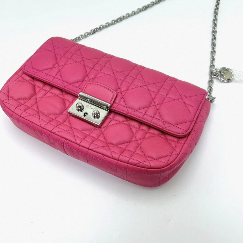 DIOR miss系列玫紅色菱格紋鏈條包 22*13*4 98新配件塵袋保卡-2