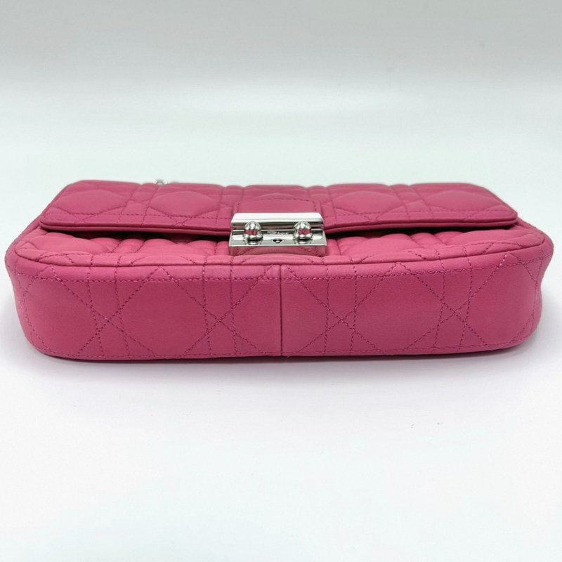 DIOR miss系列玫紅色菱格紋鏈條包 22*13*4 98新配件塵袋保卡-5